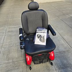 Mobility scooter(like new)