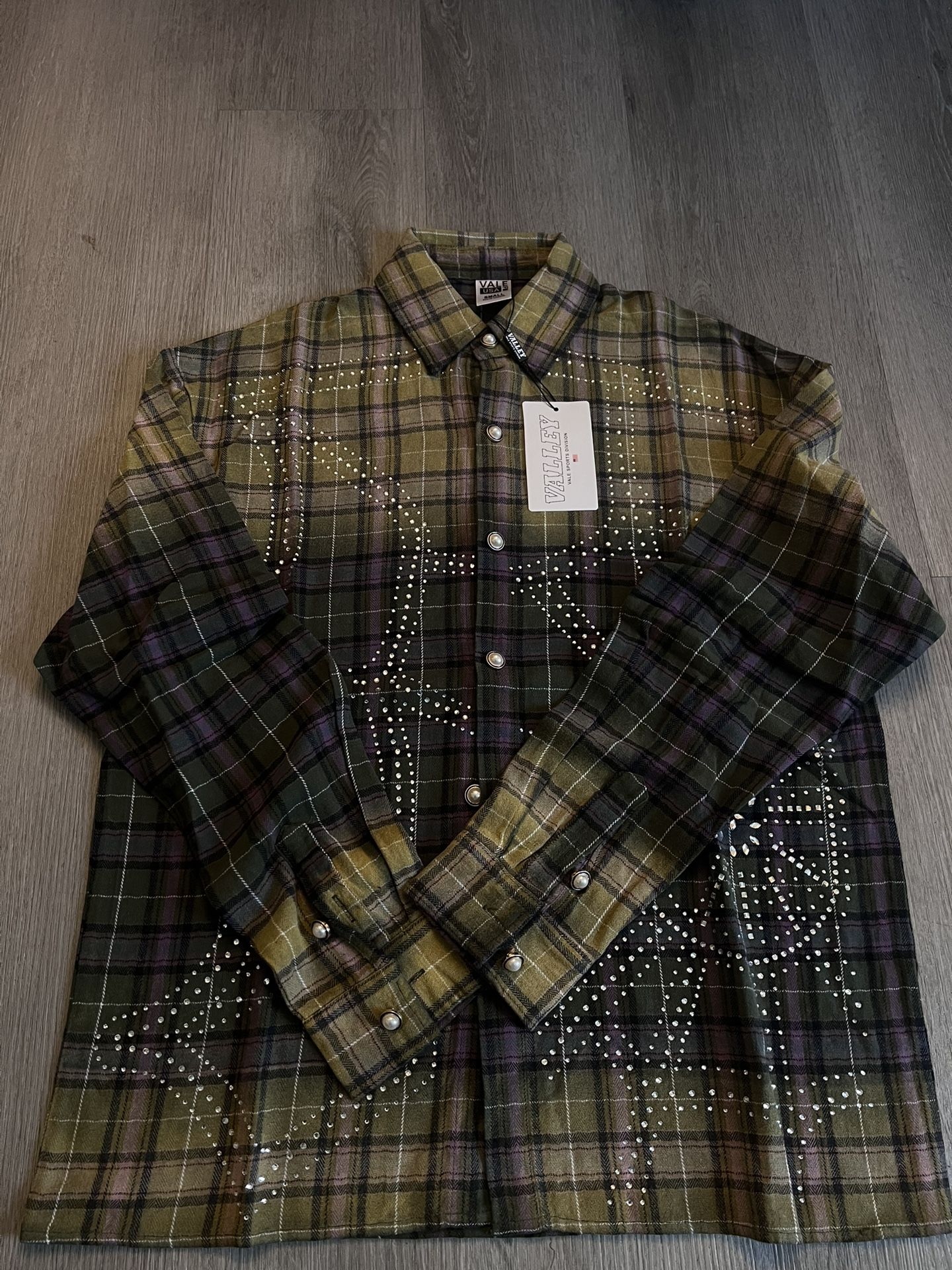 Vale Forever Valley Flannel Size Small Green