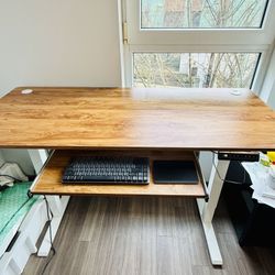 55” Standing Desk with Keyboard Tray