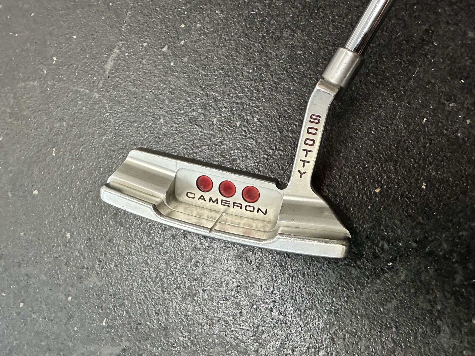 Rare 100% Authentic Vintage Scotty Cameron Studio Select Newport 2 Putter Left Handed