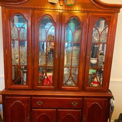 Grand China Cabinet