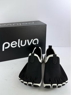 Peluva Miami Mens Minimalist Barefoot Toe Shoes Black White Size 11 Open Box
