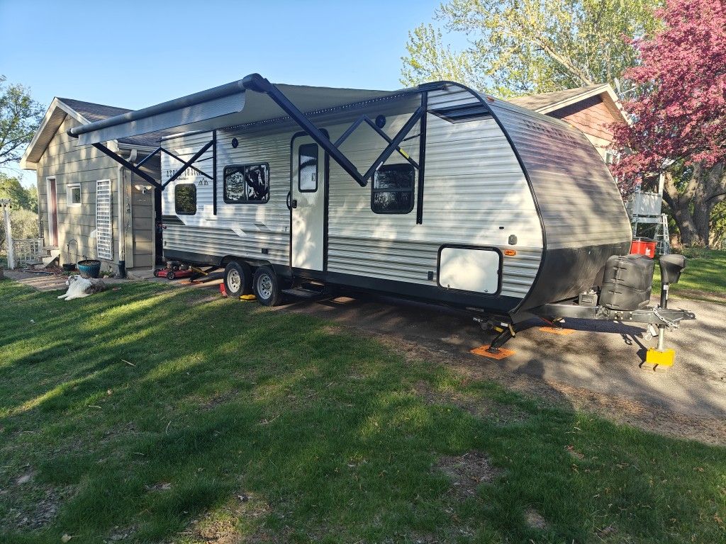 Camper Travel Trailer 2020 Dutchman Aspen Trail Le