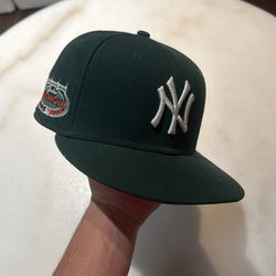 Fitted Yankees Hat