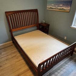 Ethan Allen Bed Frame+ Boxspring. Full Size 