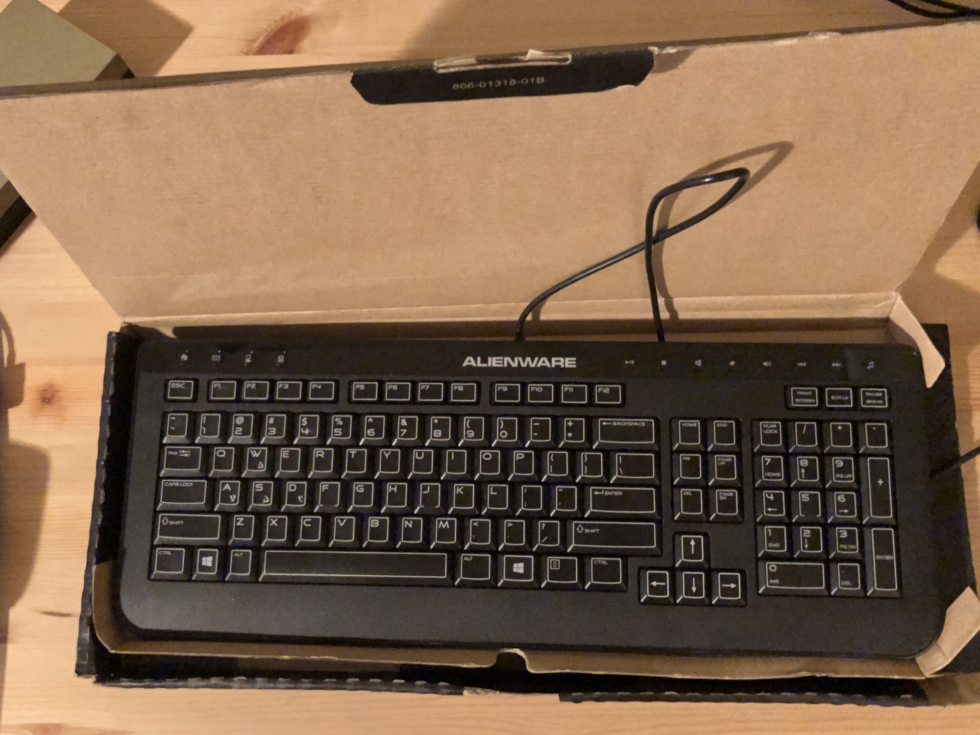 Alienware usb keyboard, like new!