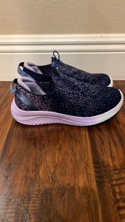 Sketchers big kid size 3.5
