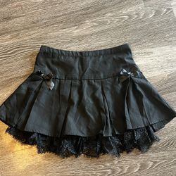 Hot Topic Skirt