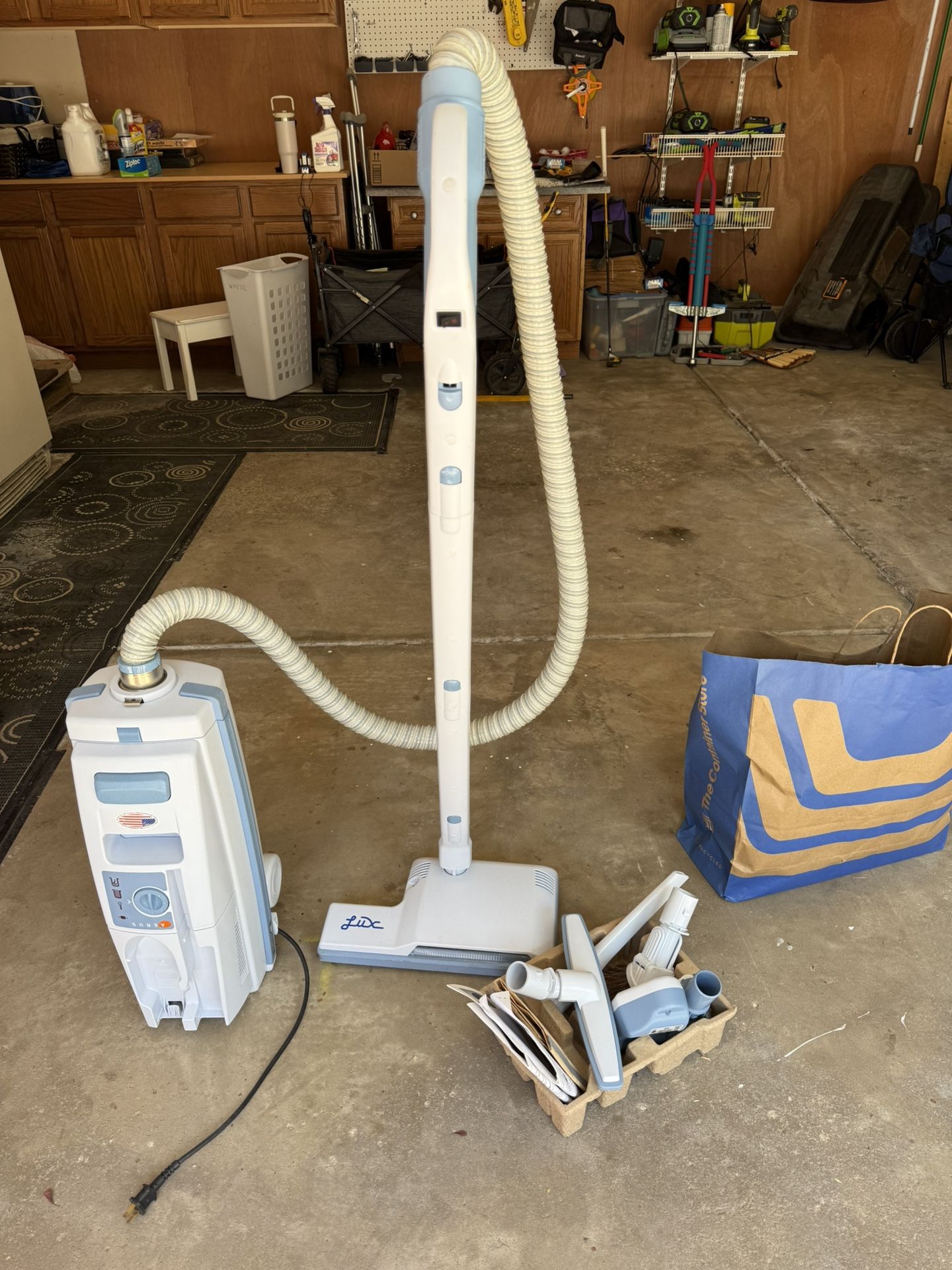 Used in Great Condition Aerus Lux 7000 Canister Vacuum