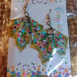 Zee's  Designed, Fashion Jewelry Earrings