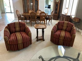 Swivel upholstered chairs