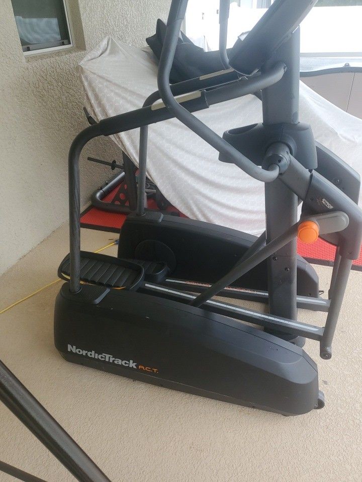Nordic Track Elliptical A.C.T