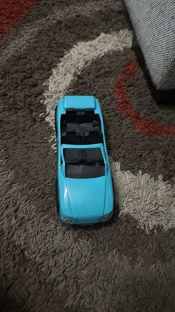 Toy car