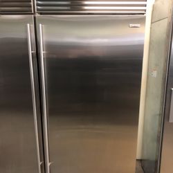 SUB ZERO 36” Stainless Steel Upright Refrigerator 