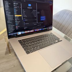 MacBook Pro 16” 2019 I9 1TB