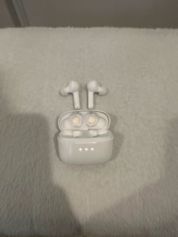 Soundcore Bluetooth headphones white