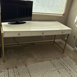White Desk