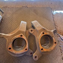 1(contact info removed) Chevy Silverado 1500 3-inch Lift Spindles