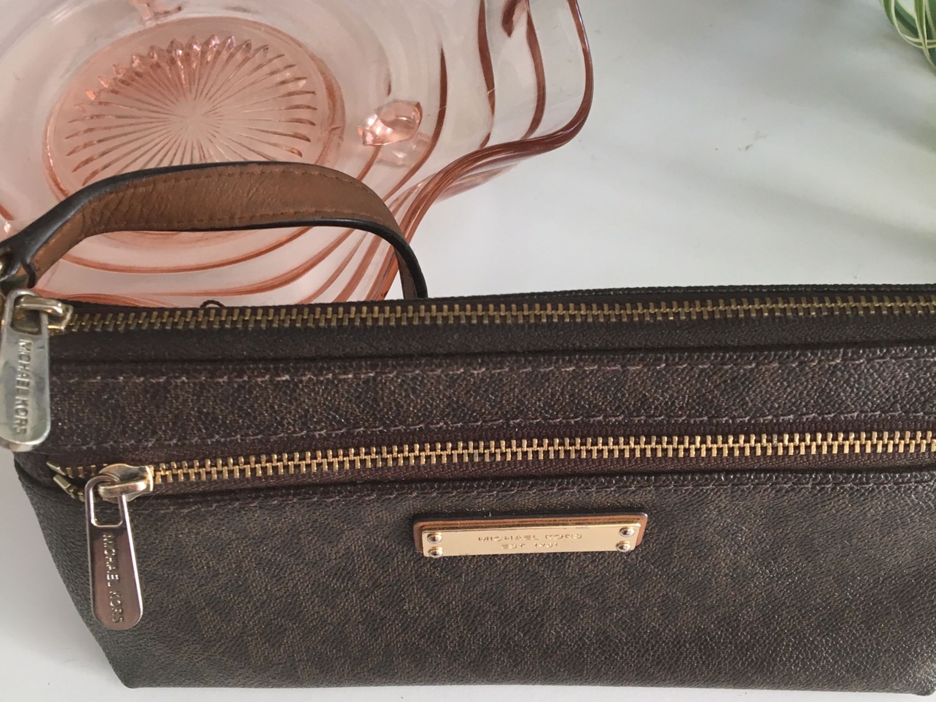 Michael Kors wristlet