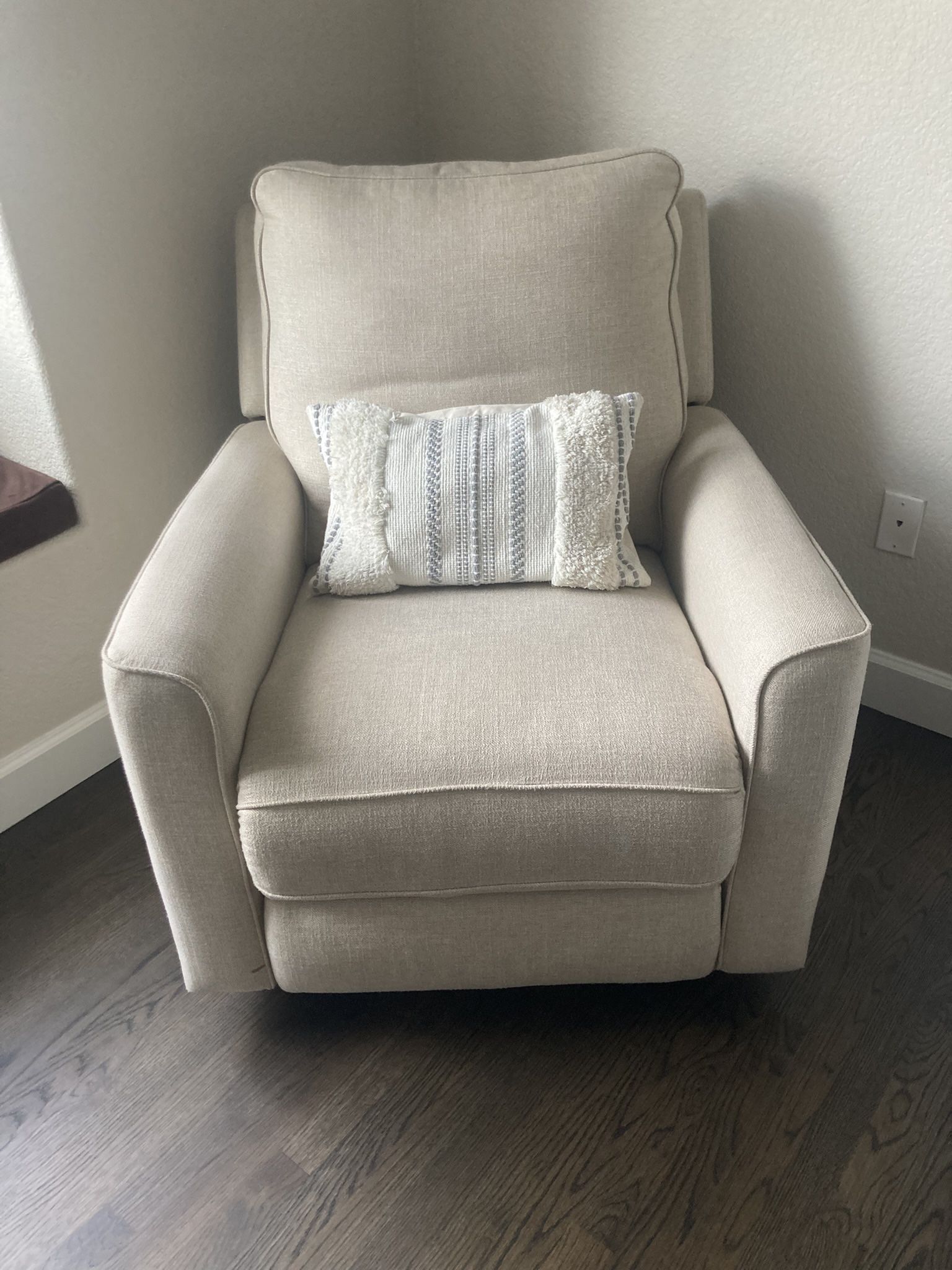 Swivel Reclining Glider