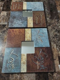 Wall Hanger With Mirror 12x12