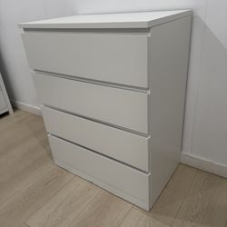 2 IKEA White Dressers Deep Drawers Cajonera Brand New Condition $190.- Each One/Cada Uno