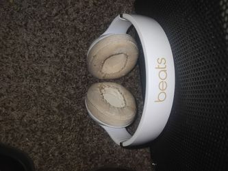 Beats Studio 3 wireless headphones