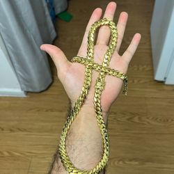 chain and bracelet 