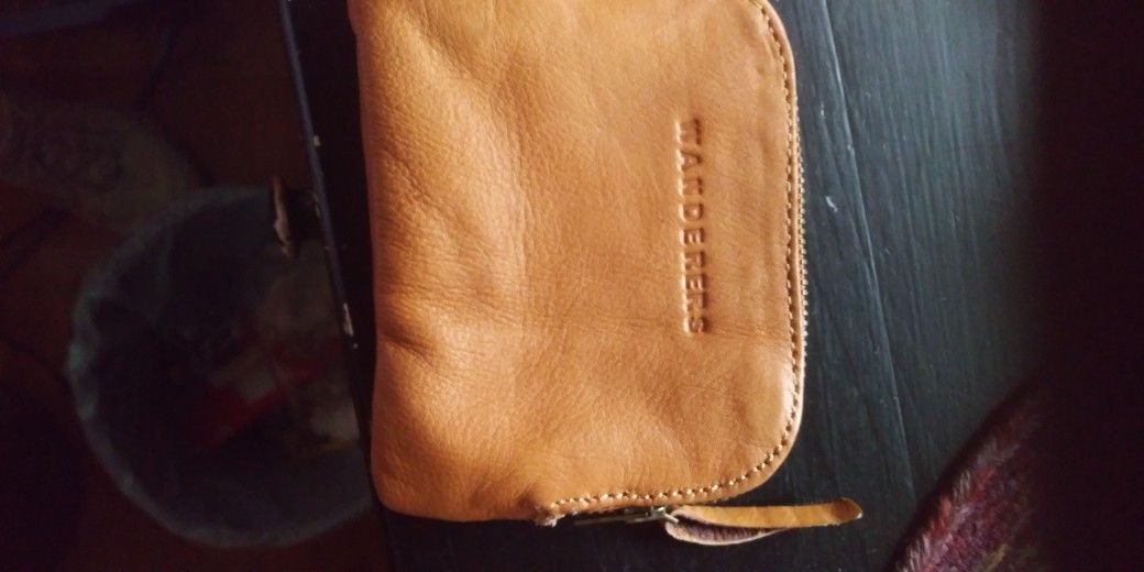 Wallet / Wanderer Travel Co.