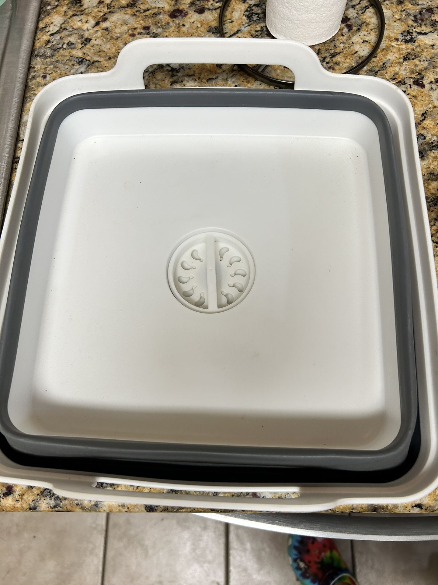 Collapsible Dish Pit