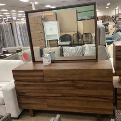 Brown 6 Drawers 64 in. Dresser With Mirror 