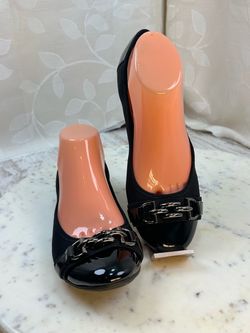 Anne Klein AK Sport Womens Flats 8.5 Black Patent Cap Toe Chain Work Casual