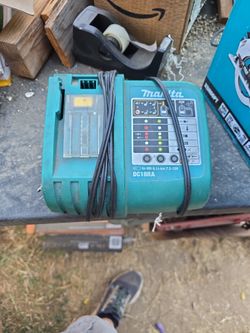 Makita 18v Charger