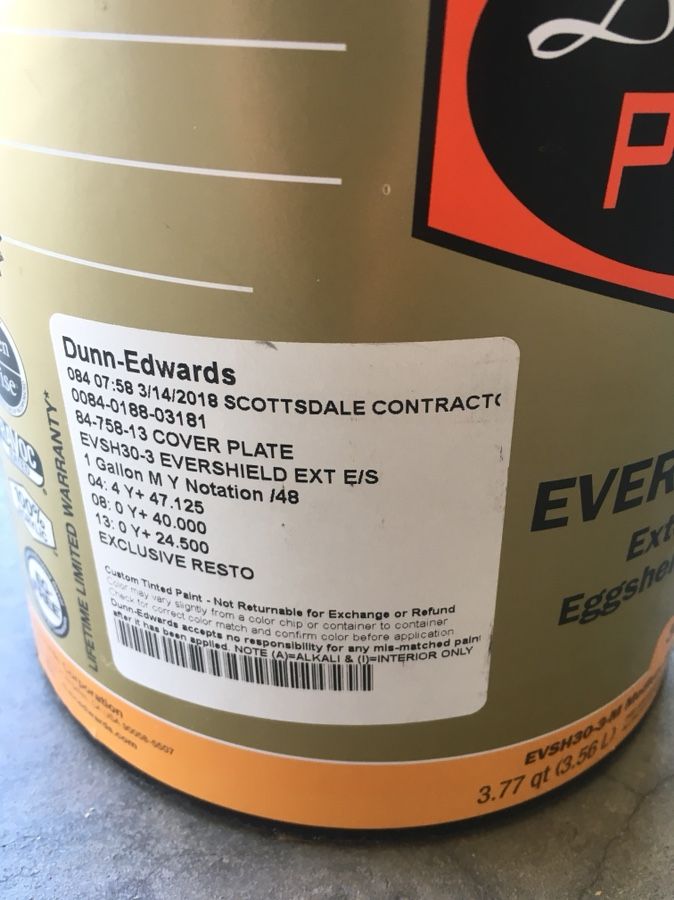 Exterior Evershield Dunn Edwards Eggshell paint for Sale in Gilbert, AZ
