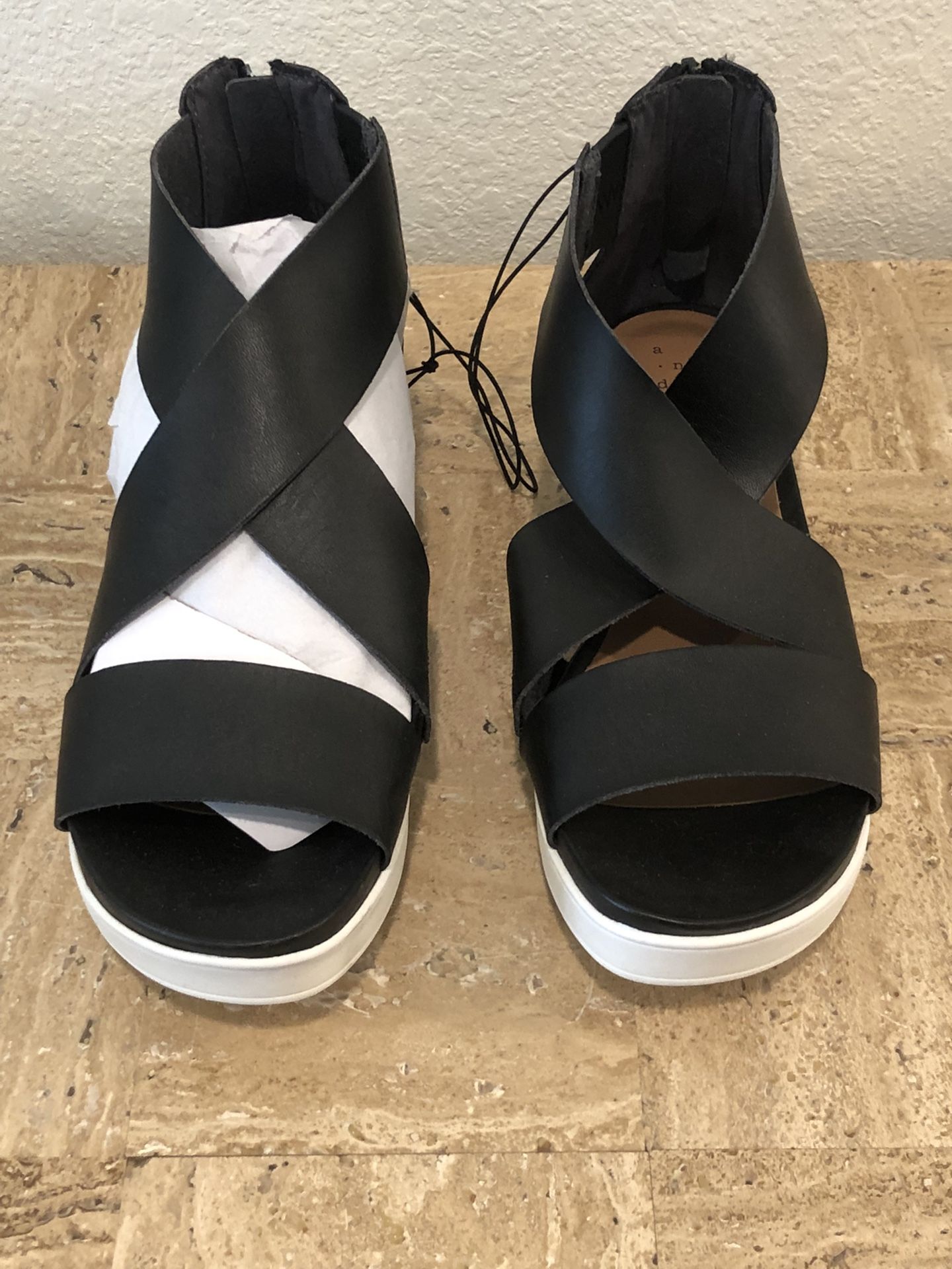 NWT Black Scrappy Sandals