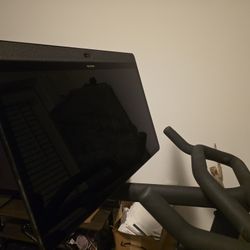 Peloton Bike -Used Less Than 1 Dozen Times
