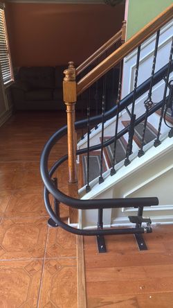 Harmar Helix Curved Stairlift – Motorized Stair Chair – 350 lb Capacity