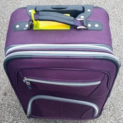 Small CarryOn Luggage -Burgundy, Sell 