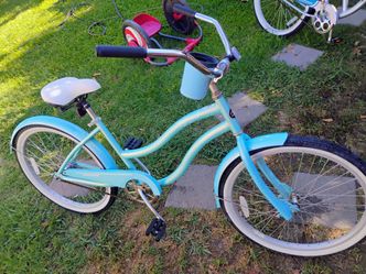 24 inch woman's ladies beach cruiser