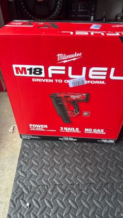 Milwaukee Nails Gun