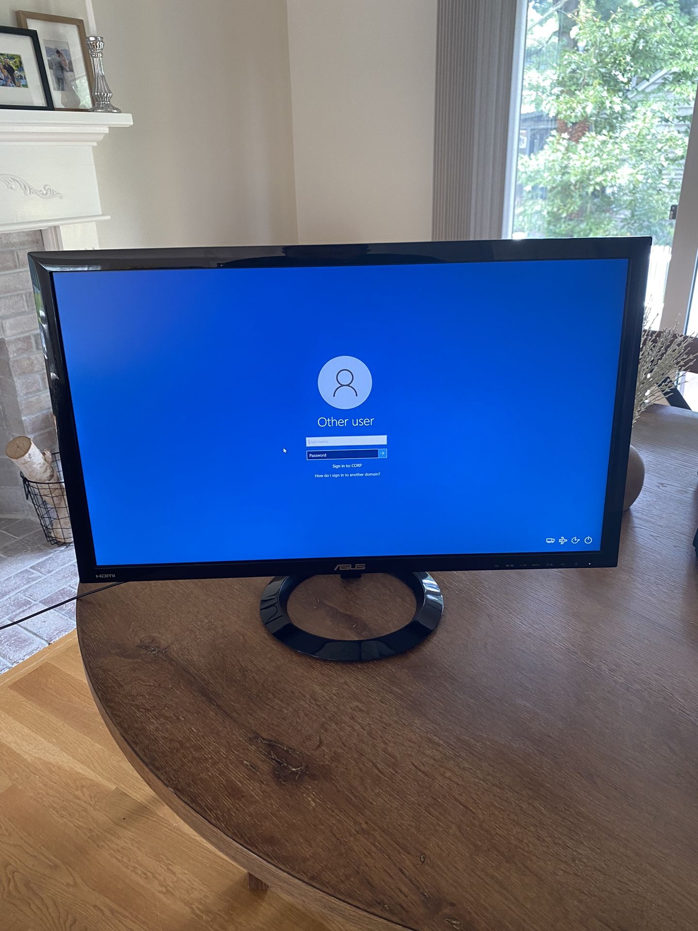 Asus 24” Monitor