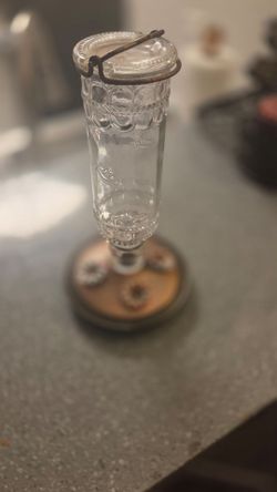 Humming bird feeder