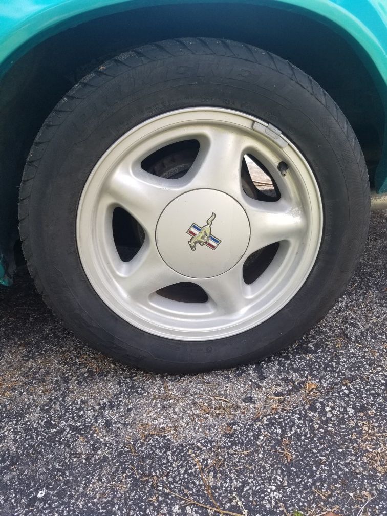 Fox body mustang pony wheels 16inch rims