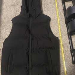 Black Sleeveless Puffer