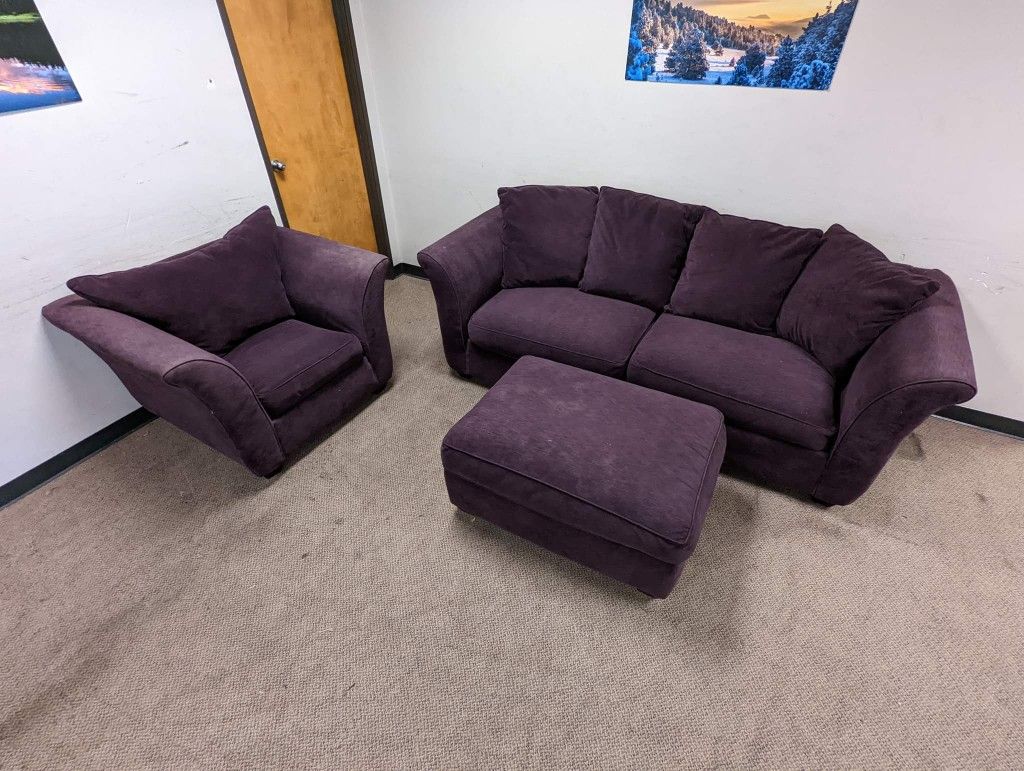 Contemporary Plum Couch And Chair Set With Ottoman for Sale in Denver, CO OfferUp