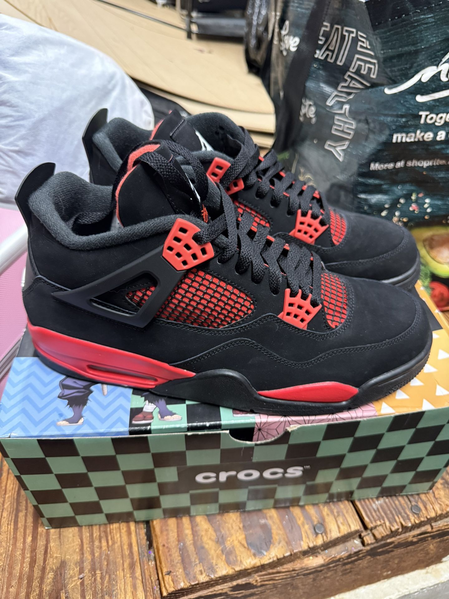 Jordan Retro 4 Red Thunders