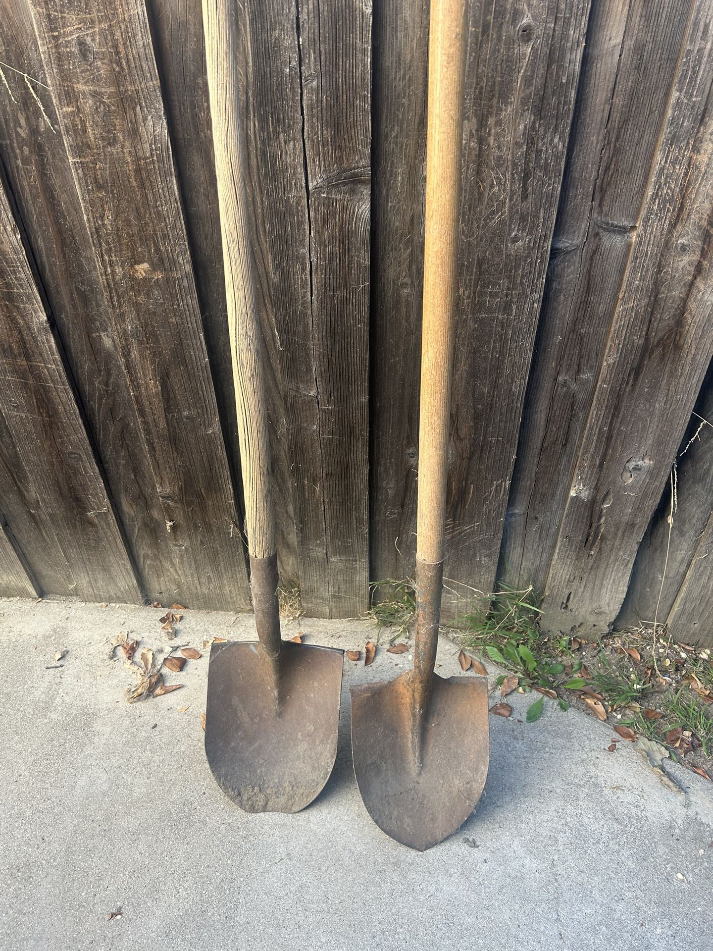 Shovels (USED)