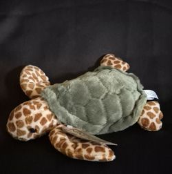 Destination Nation Aurora plush