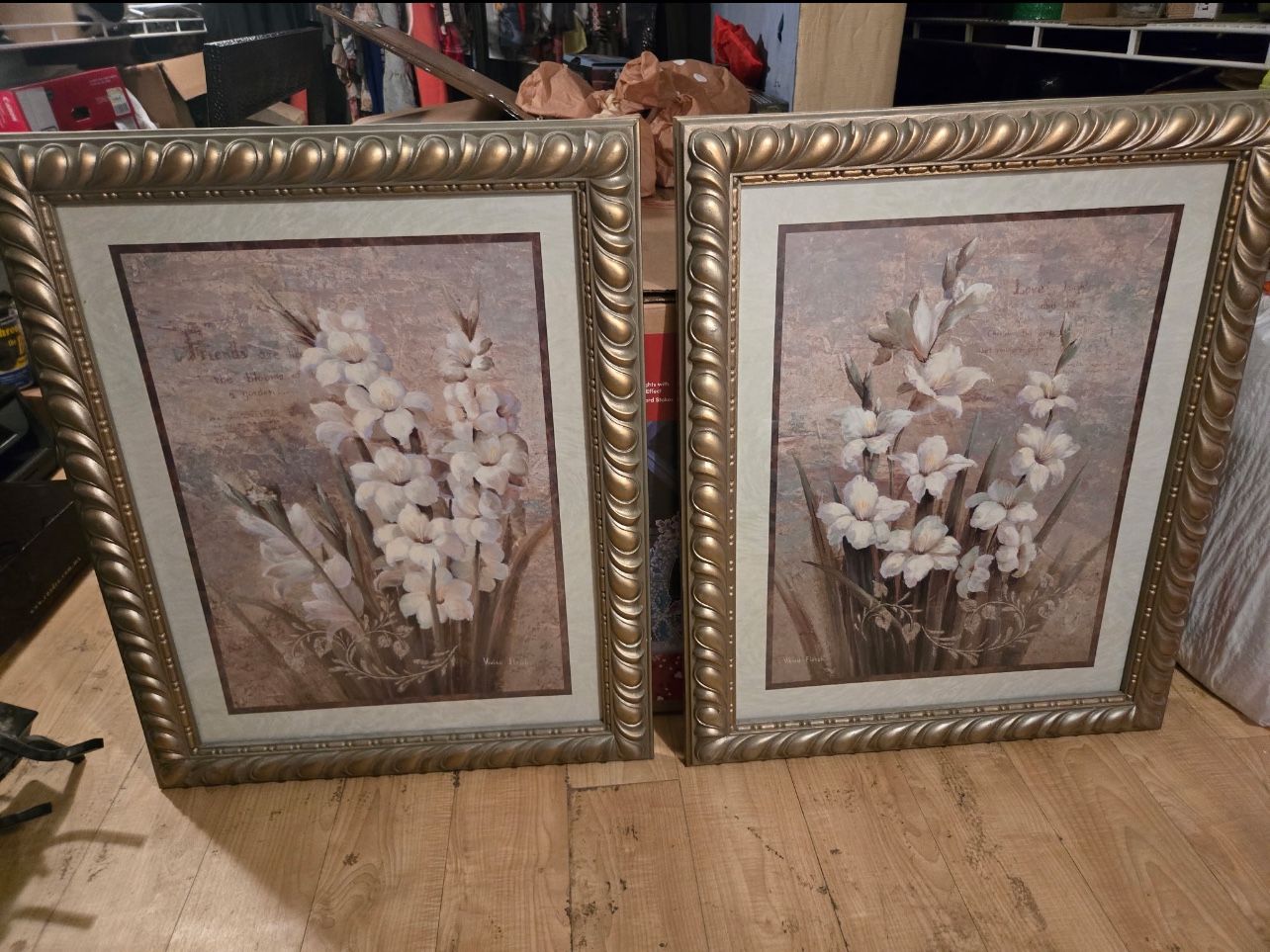 Vintage White Daffodils Frames