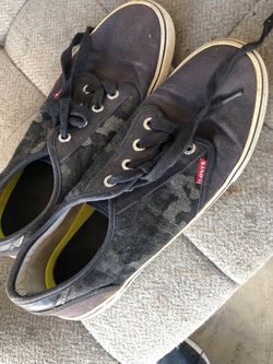 Levi shoes size 10